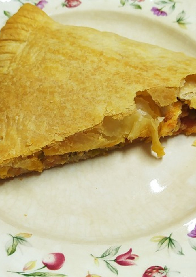 Una foto de Mega empanadilla de hojaldre