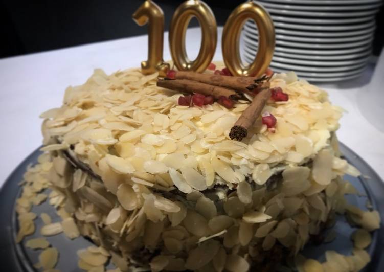 Tarta de zanahoria y chocolate blanco para el 100 cumple de Carmelita 👵🏼🍰🎄(thermomix)