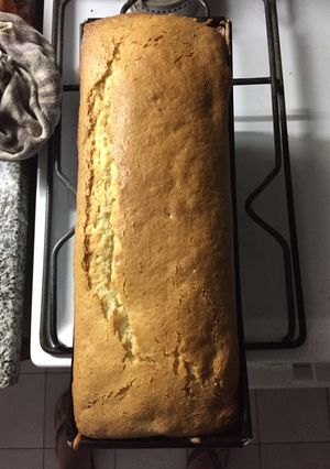 Una foto de Budín dulce con lo que tengas!