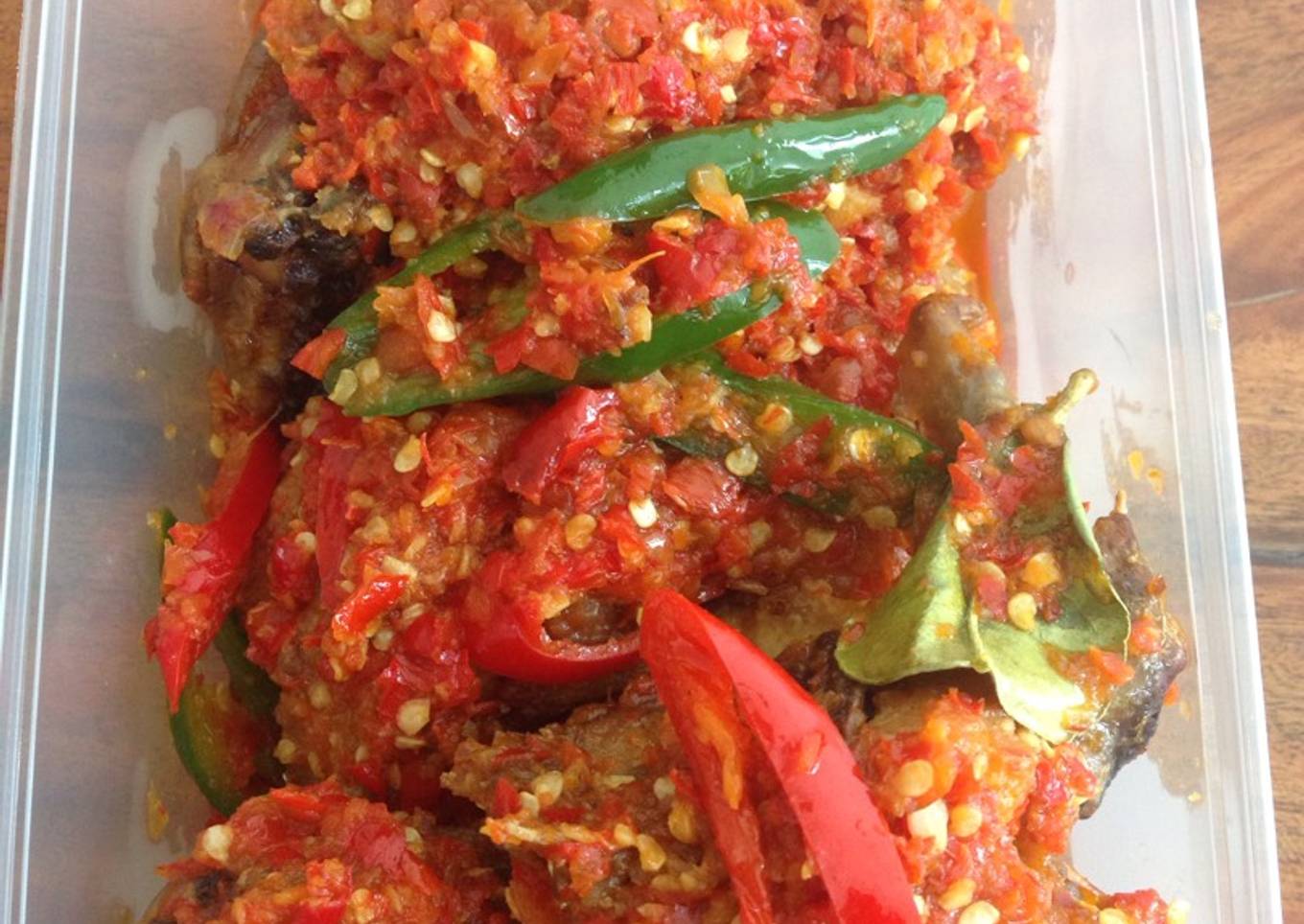 AYAM BALADO 
