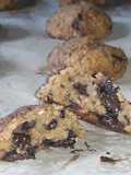 Nutritious Cookies with Chickpeas, Peanut Butter, and Chocolate