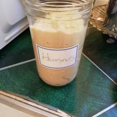 A picture of Hummus.