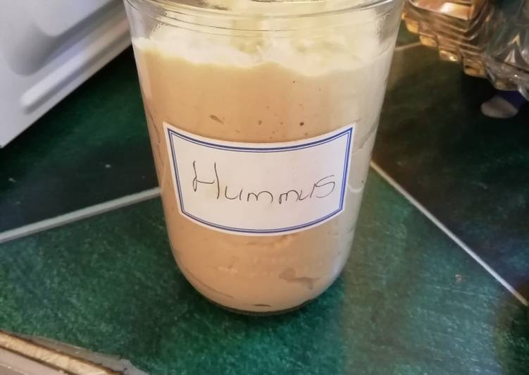 How to Prepare Speedy Hummus