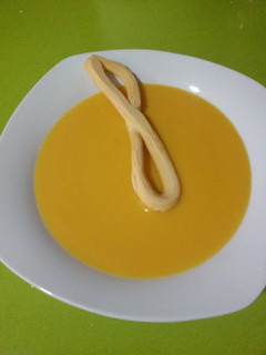Una foto de Puré de verdura aprovechado con thermomix