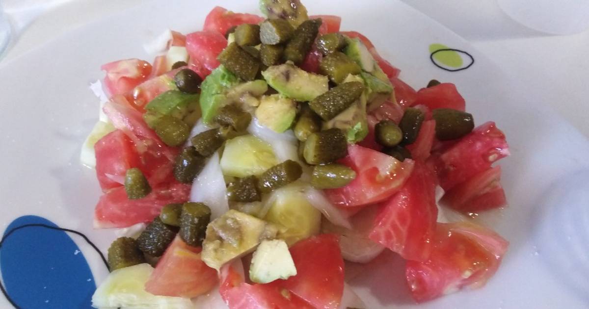 Ensalada fresca con pepinillos Receta de Miguel Ferrer Alberich- Cookpad