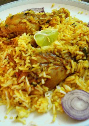 A picture of Boneless Chicken Biryani.