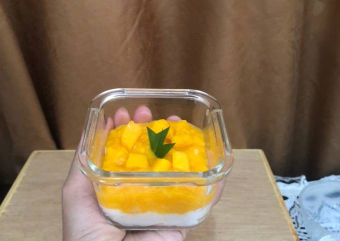 Snack MPASI - Bubur sumsum saus mangga