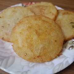 A picture of Sago flour puri.