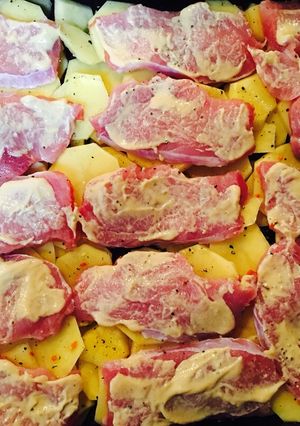 Mustáros karaj, vele sült krumplival recept fotója