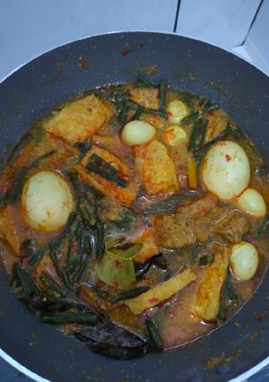 Foto resep Gulai Tahu Tempe Telur + Kacang Panjang