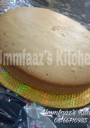 A picture of Vanilla cake.