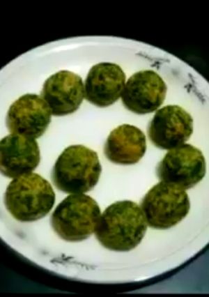 A picture of Arvi leaf qofta.