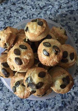 Sajtos tökmagos pogácsa (sütőporos) recept fotója