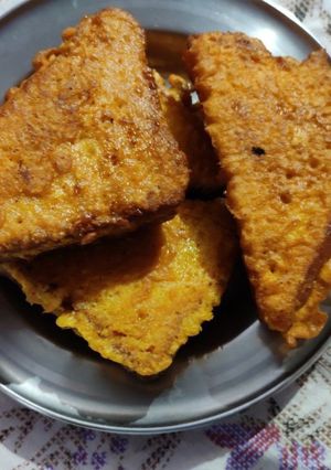 A picture of Bread pakoda.