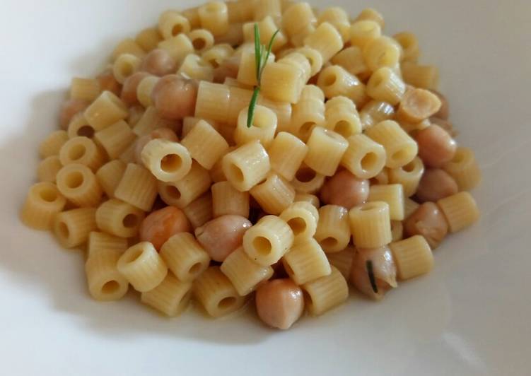 Recipe of Ultimate Pasta e ceci pasta &amp; chickpeas