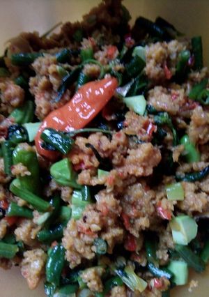 Foto resep Goreng oncom kacang panjang kemangi
