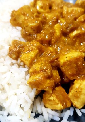 Una foto de Pollo al curry picante sin sal