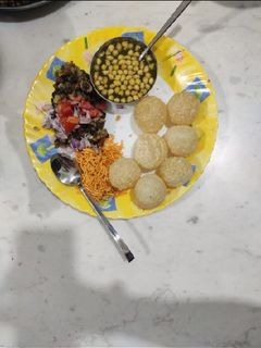 પાણીપુરી (Panipuri Recipe In Gujarati) રેસીપી મુખ્ય ફોટો