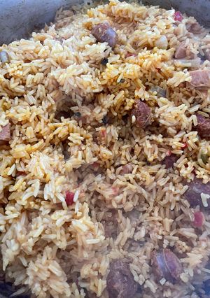 Una foto de Arroz con longaniza