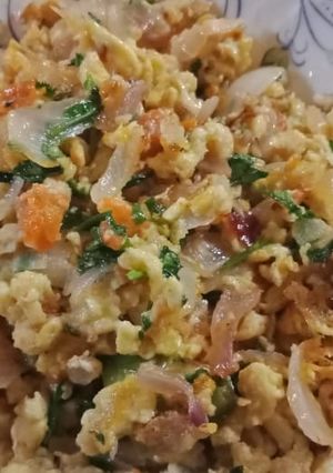A picture of Scrambled egg (khakeena).