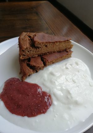 A picture of GF Banana Chia bread.