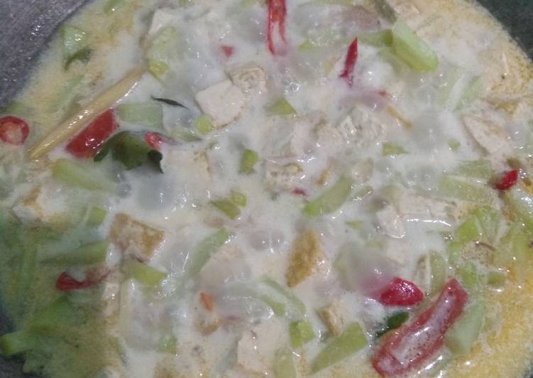 Resep Sayur santan labu Siam+tahu yang Sempurna