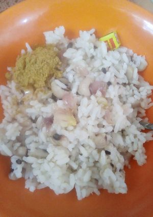 A picture of Rice and beans(garau garau).