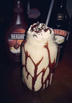 Una foto de Malteada con un toque de Baileys's 👌