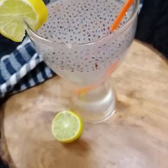 A picture of Nimbu sharbat.