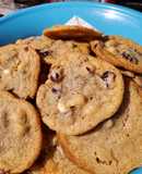 White Chocolate and Cranberry Cashew Cookies