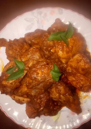 A picture of Pataka chicken.