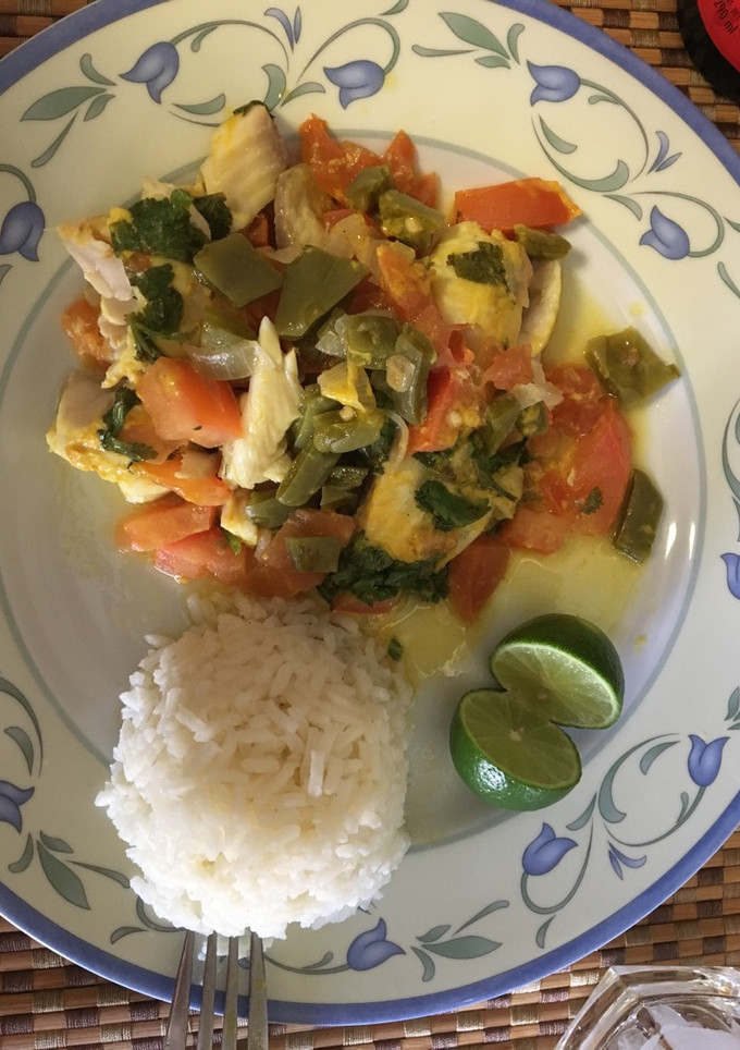 Una foto de Pescado al horno con mostaza y nopalitos