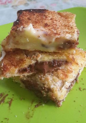 Foto resep Roti goreng pizza with ovo moza