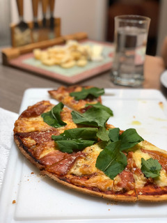 Una foto de Simplemente pizza