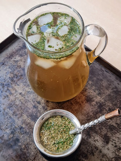 Una foto de Tereré de Moringa oleifera 🧉enlazando culturas 🇮🇳 🇵🇾 🇦🇷
