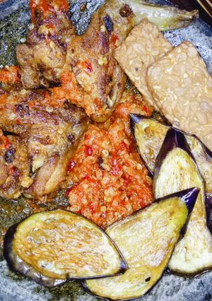 Foto resep Ayam penyet simple