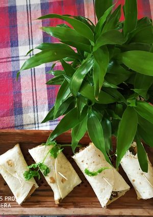 চিজি টরতিলা (cheesy tortilla recipe in Bengali) রেসিপির প্রধান ছবি