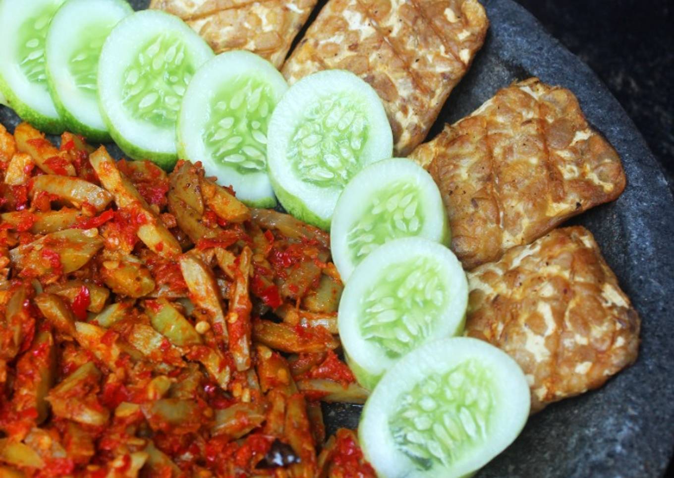 Tempe Goreng (Tempe Bungkus Daun)