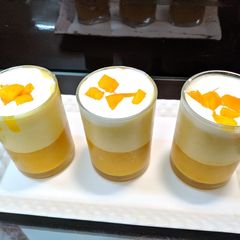 A picture of Mango Mousse.