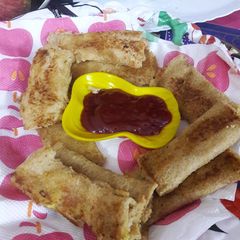 A picture of Bread paneer rolls.