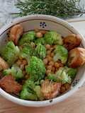Ceci e cavolfiore con crostini speziati