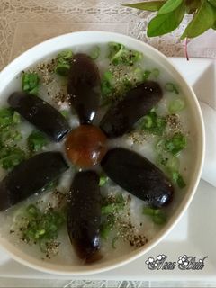Hình của món Cháo trứng hột vịt bắc thảo thịt nạc xay !.