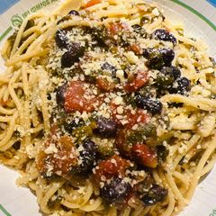 Black Bean Spinach Spaghetti 🍝 A picture of Black Bean Spinach Spaghetti 🍝.