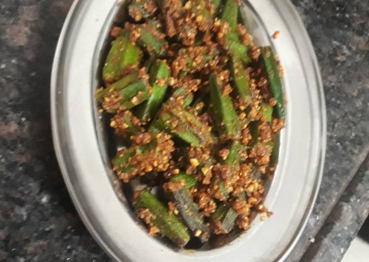 Step-by-Step Guide to Prepare Perfect Stuffed bhindi / Lady Finger