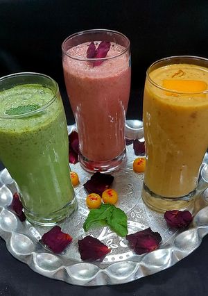 A picture of Flavoured Thandai.