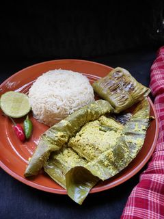 ভেটকি মাছের পাতুরি (bhetki macher paturi recipe in Bengali) রেসিপির প্রধান ছবি