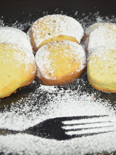 A picture of Butter cookies.