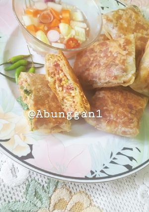 Foto resep Martabak telur isirendang indomie renyah di luar lembut di dalam