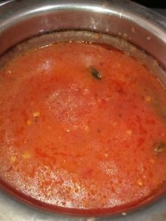 தக்காளி சட்னி (Thakkali Recipe in tamil) செய்முறை முக்கிய புகைப்படம்