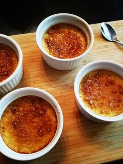 Kardamonos créme brulée recept fotója
